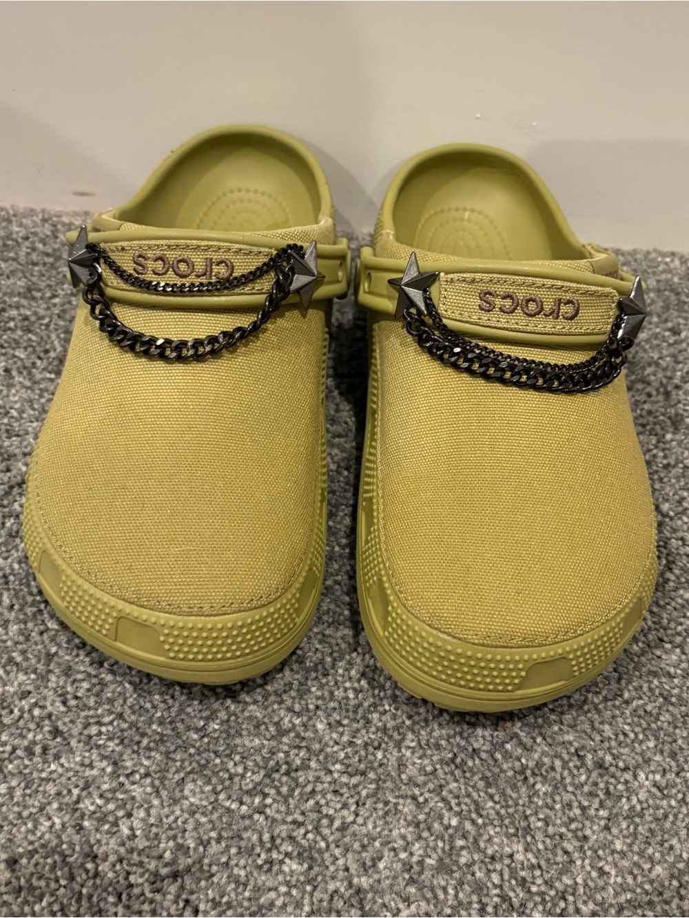 CROCS Women Canvas Clog in Dark Green with Chain Accents